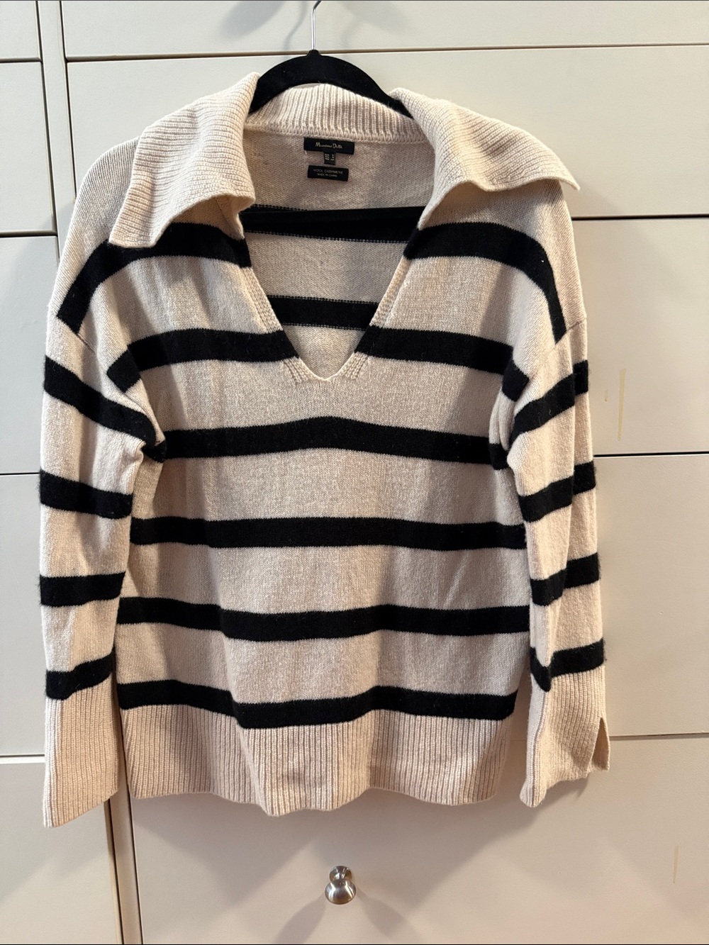 Massimo Dutti Cashmere  Cream & Black Striped V-Neck Collared Sweater